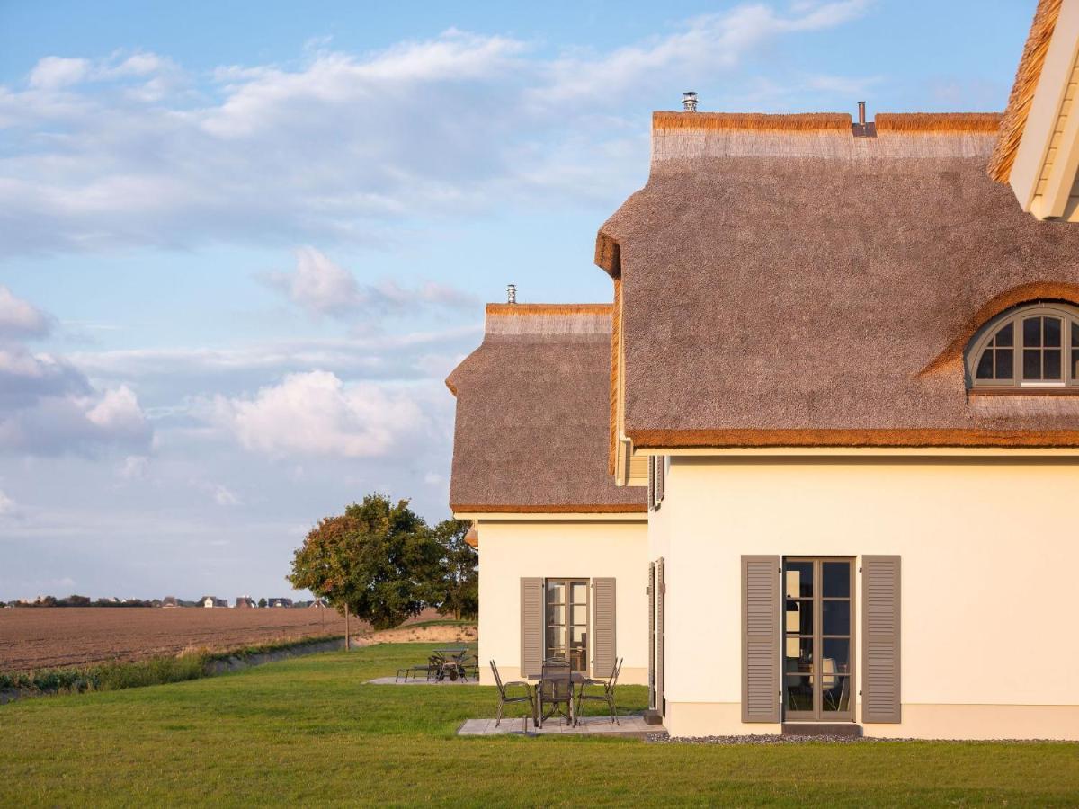 Reetland Am Meer - Premium Reetdachvilla Mit 3 Schlafzimmern, Sauna Und Kamin E05 Dranske Extérieur photo