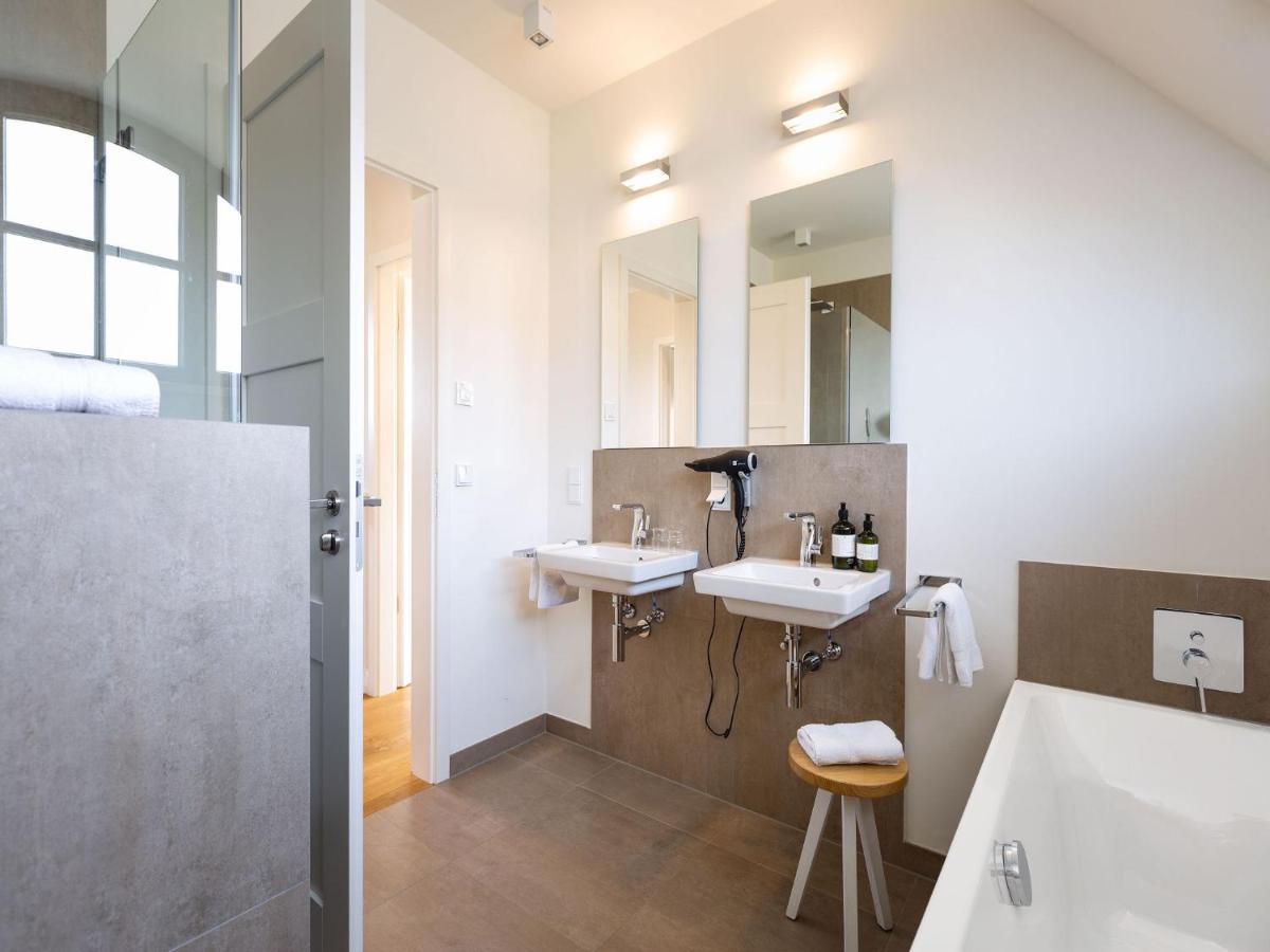 Reetland Am Meer - Premium Reetdachvilla Mit 3 Schlafzimmern, Sauna Und Kamin E05 Dranske Extérieur photo